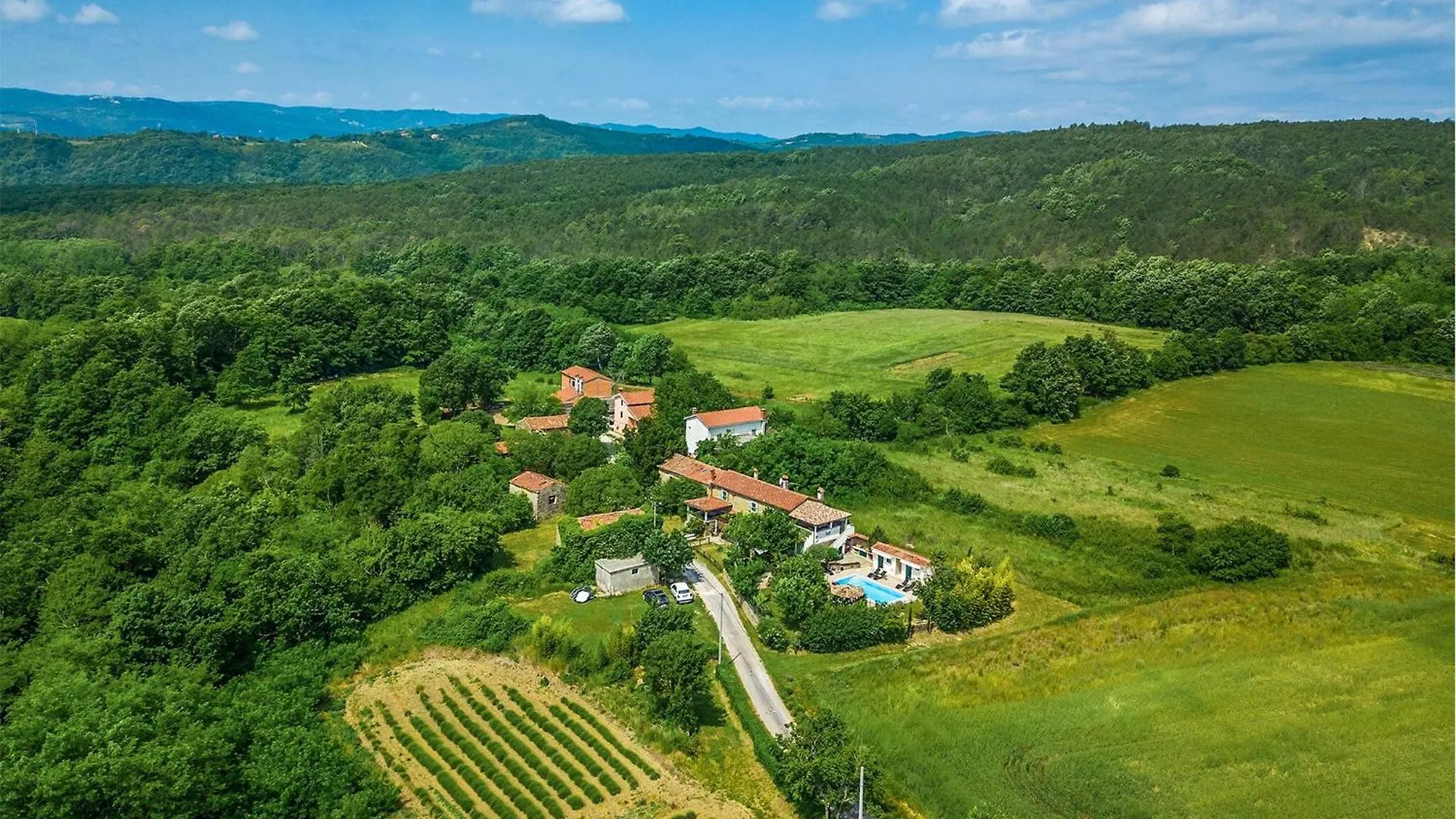 Nyaraló Nice Home In Zatka With Kitchen Kostrčani Horvátország